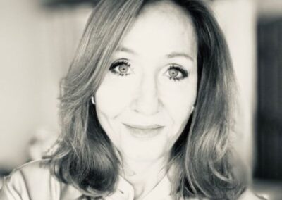 J.K. Rowling: La identidad de género, una idea indemostrable, una construcción sociopolítica, una creencia cuasirreligiosa.