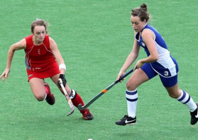 La Federación Inglesa de Hockey prohibirá a los transfemeninos competir en la categoría de las mujeres