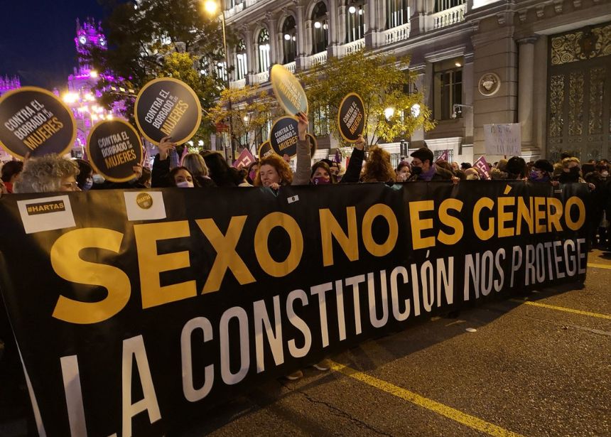 Alianza Contra el Borrado de las Mujeres asks the Constitutional Court not to endorse a law that creates legal uncertainty in the debate on the so-called Trans Law