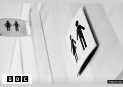 Escocia pone fin a los baños mixtos en las escuelas